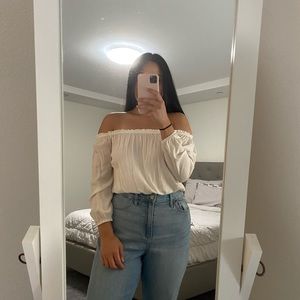 Off the shoulder brandy Melville blouse